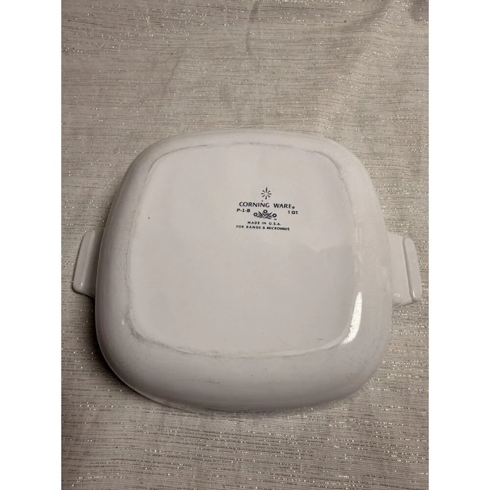 Vintage Corning Ware P-1-B Cornflower 1 Quart Square Casserole Dish with Lid